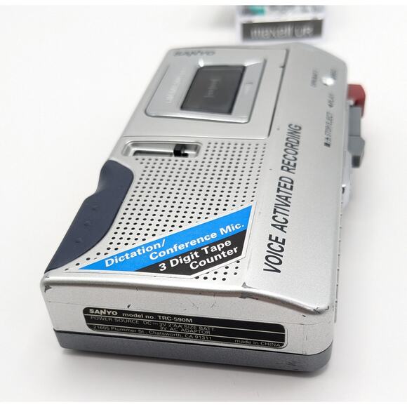 SANYO TRC-590M Microcassette Voice Activated Recorder Dictaphone w/Tapes TESTED - Picture 3 of 11